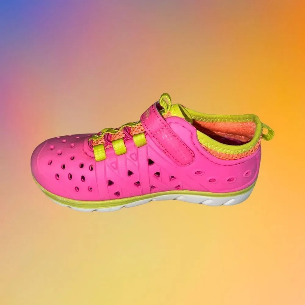 Unisex Toddler Stride Rite Made2Play Phibian Sneaker Sandal Size 9